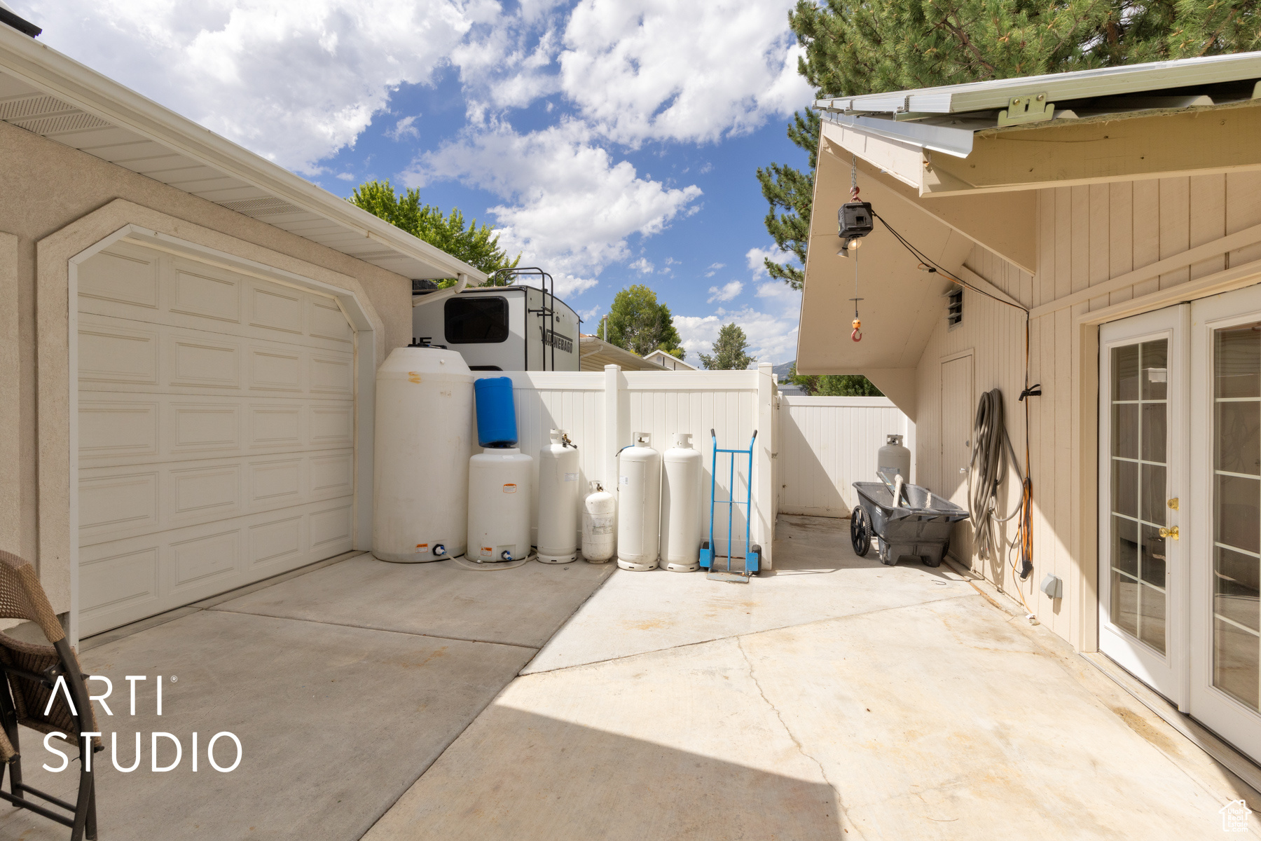 ROSE CREST ESTATES - Residential