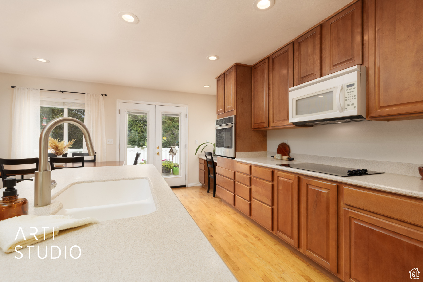ROSE CREST ESTATES - Residential