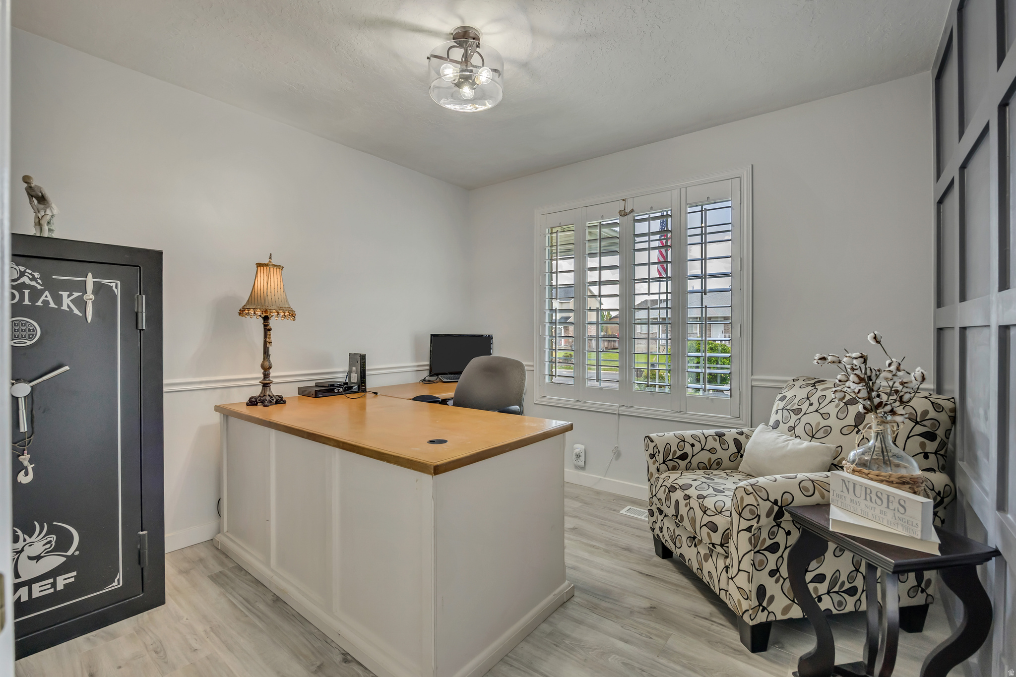 CASTLE COVE - Residential