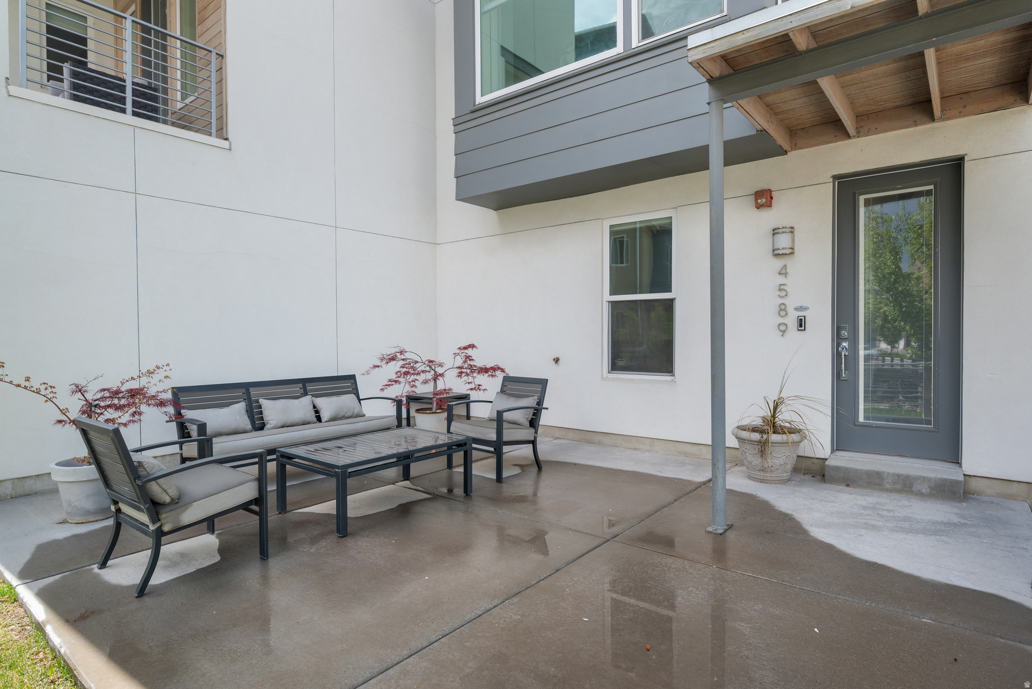 DAYBREAK - Residential