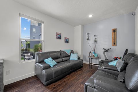 Tiny photo for 4589 W SCISSOR WAY #391, South Jordan, UT 84009 (MLS # 2150237)