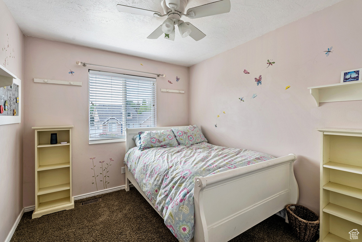 RIVER MEADOWS - Residential