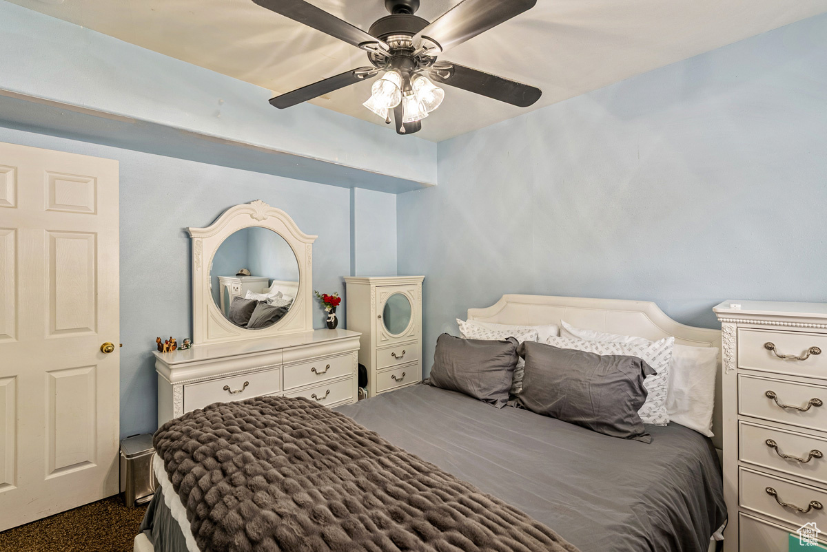 RIVER MEADOWS - Residential