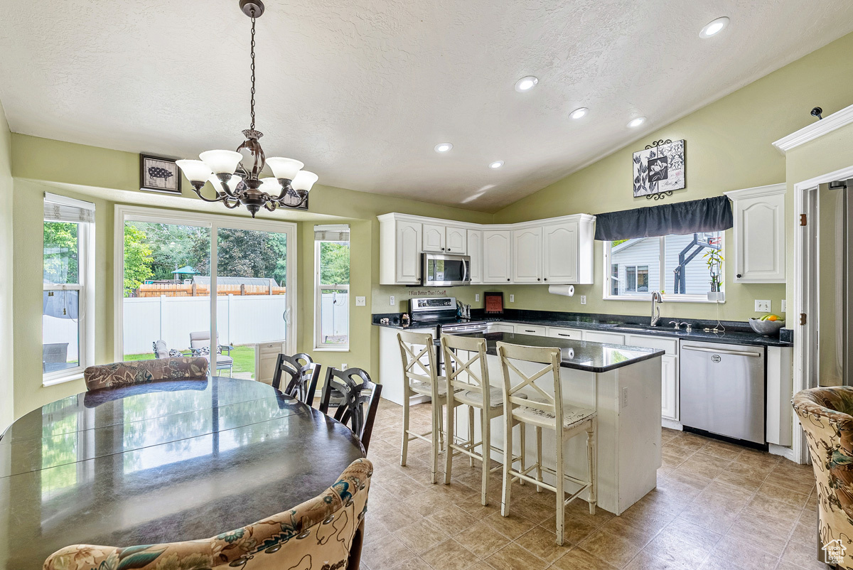 RIVER MEADOWS - Residential