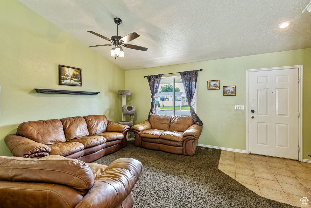 RIVER MEADOWS - Residential