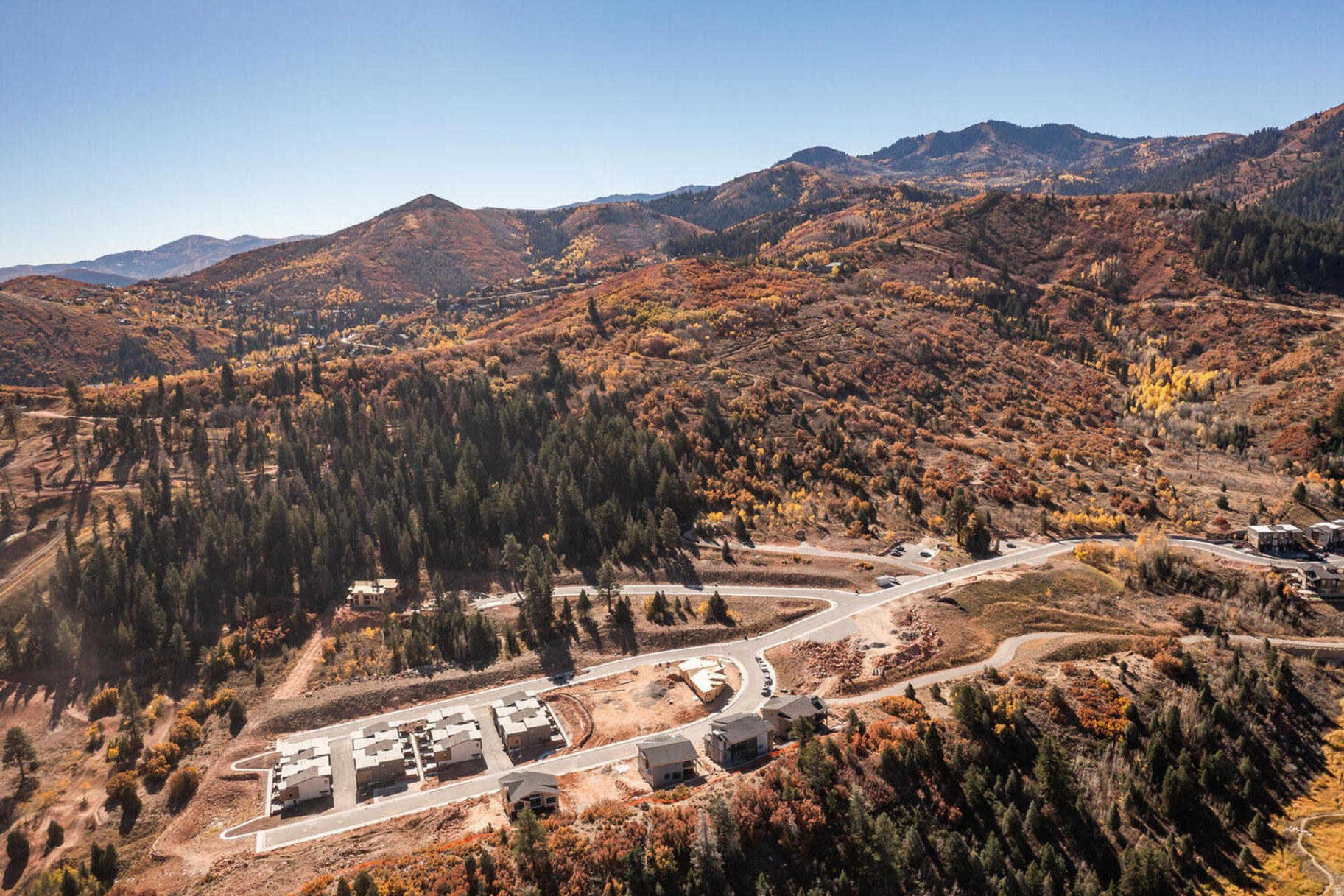 DISCOVERY RIDGE PHASE 3 SUBDIVISION - Land