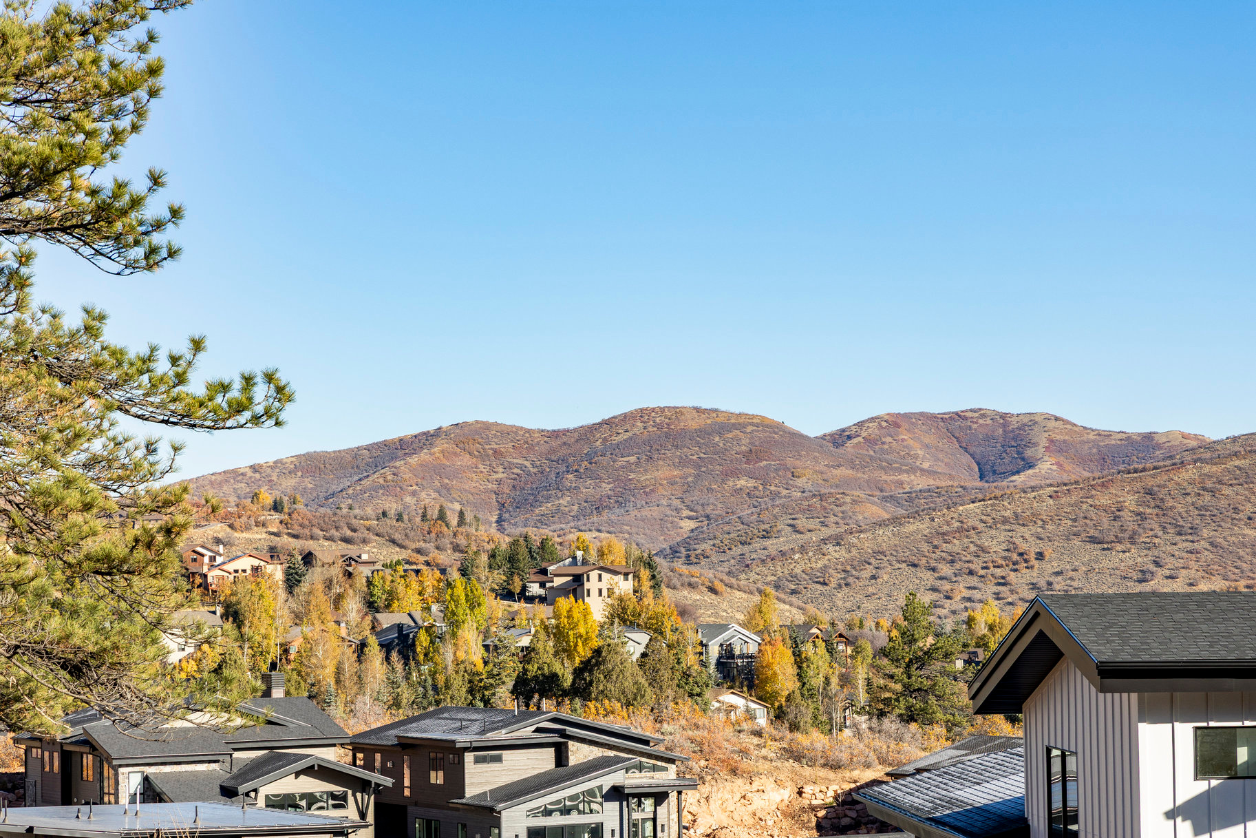 DISCOVERY RIDGE PHASE 3 SUBDIVISION - Land