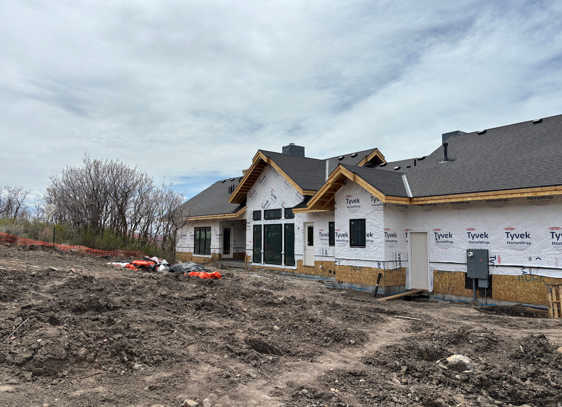 GOLDEN EAGLE - Residential