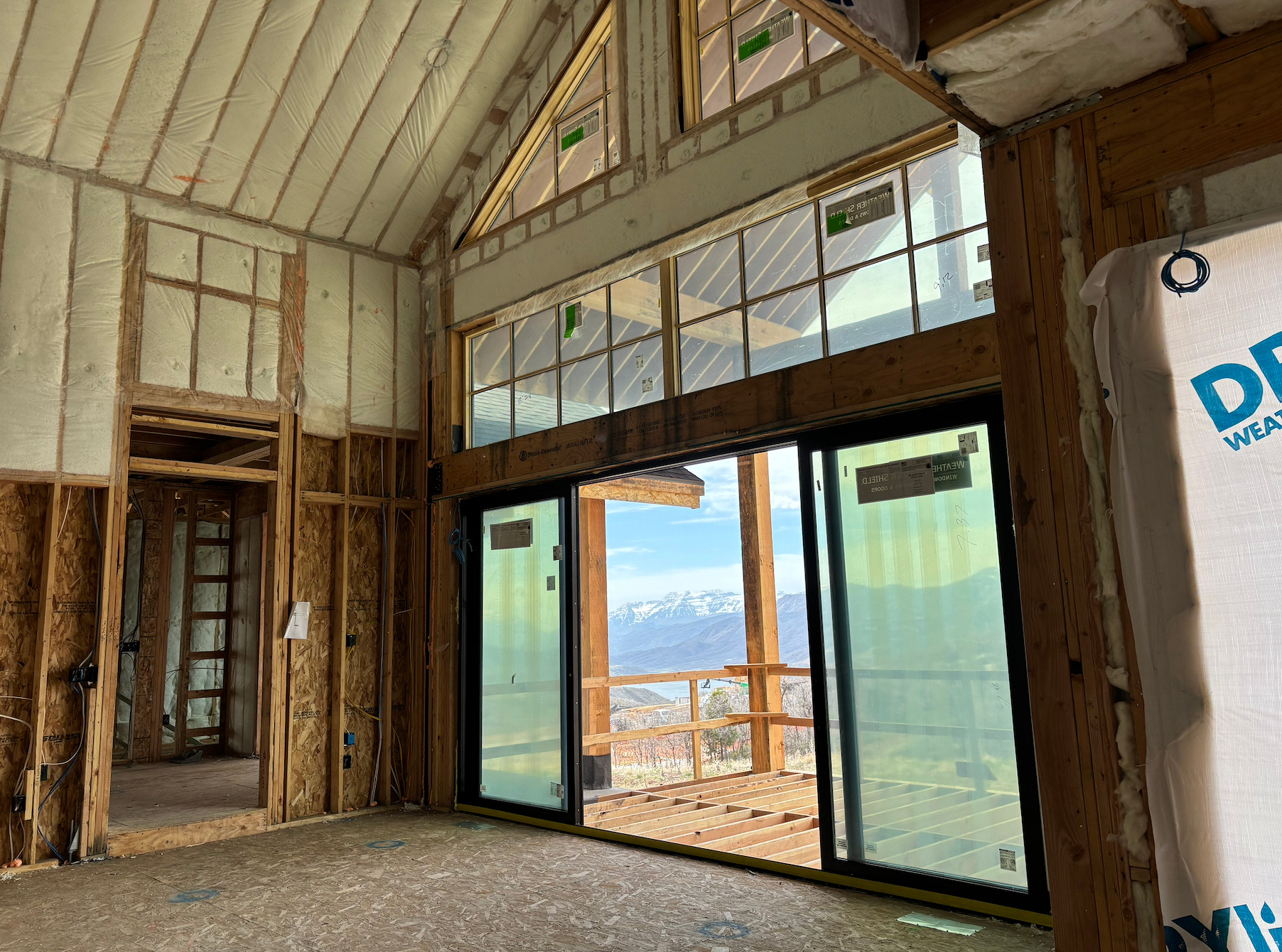 GOLDEN EAGLE - Residential