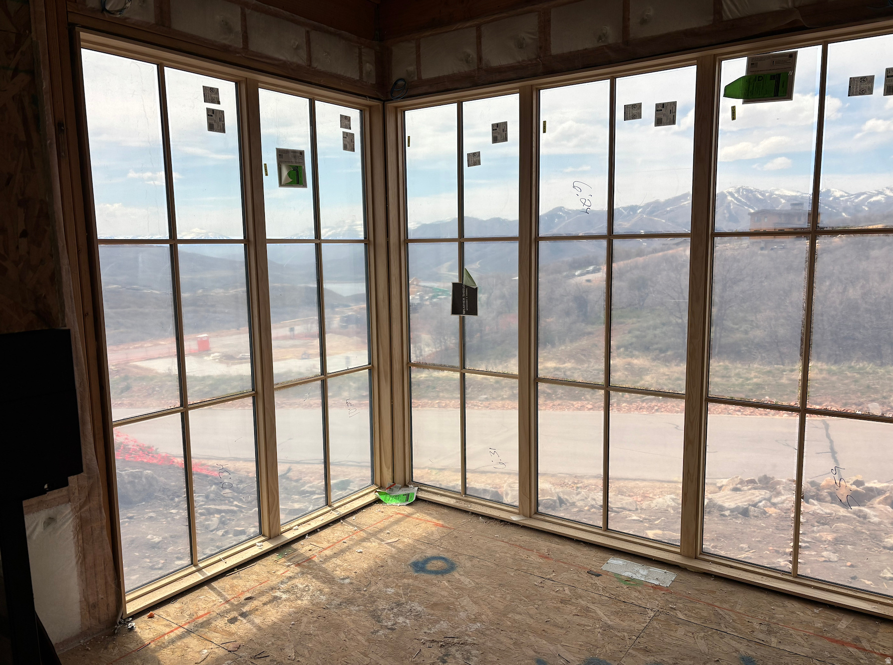 GOLDEN EAGLE - Residential