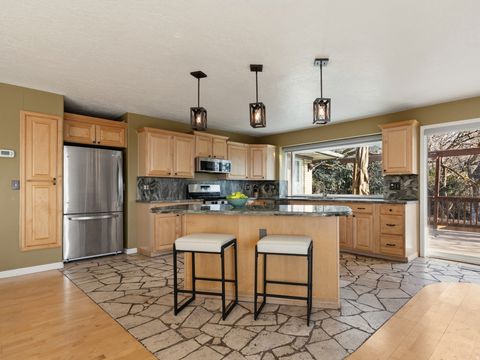 Tiny photo for 2718 E COMMONWEALTH AVE, Salt Lake City, UT 84109 (MLS # 2144669)
