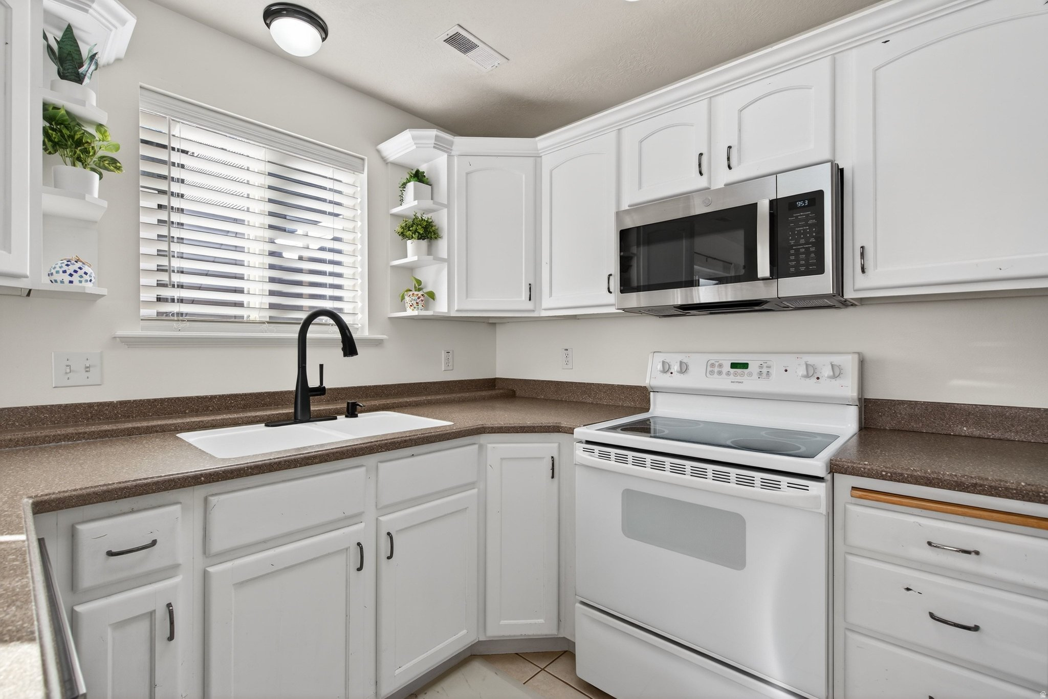 WILLOWBEND - Residential