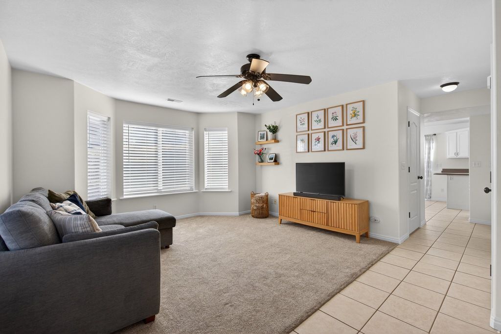 Photo of 1238 E 680 N, Spanish Fork, UT 84660 (MLS # 2136674)