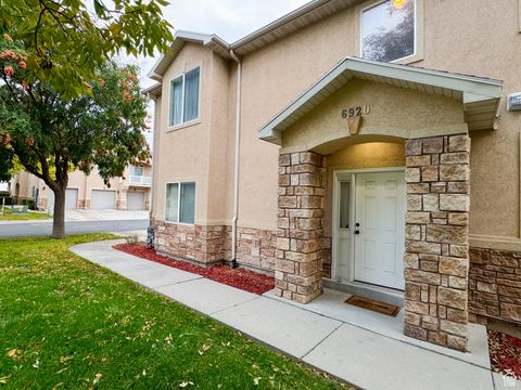 Photo of 6920 W ASHBY WAY, West Valley City, UT 84128 (MLS # 2118013)