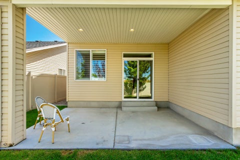 Tiny photo for 1003 N BEXLEY DR W, North Salt Lake, UT 84054 (MLS # 2170977)