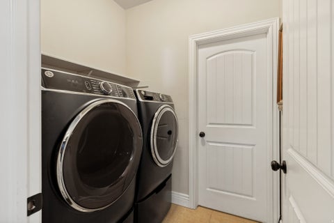 Tiny photo for 1003 N BEXLEY DR W, North Salt Lake, UT 84054 (MLS # 2170977)