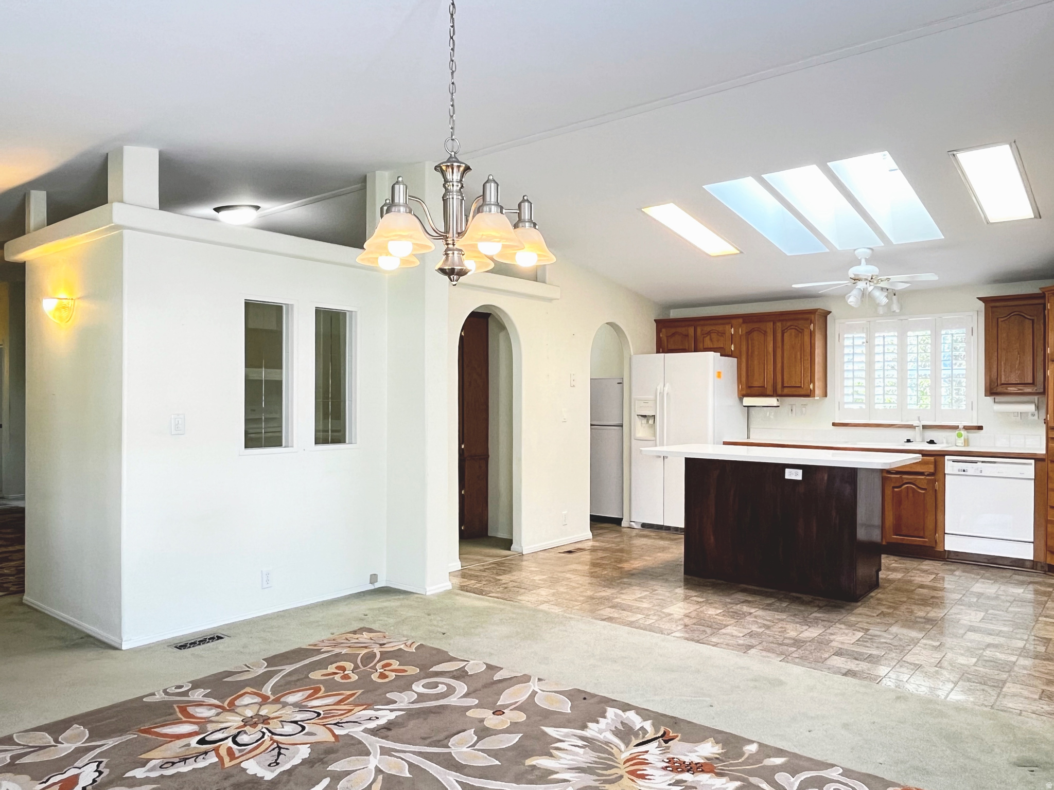 WINCHESTER ESTATES - Residential