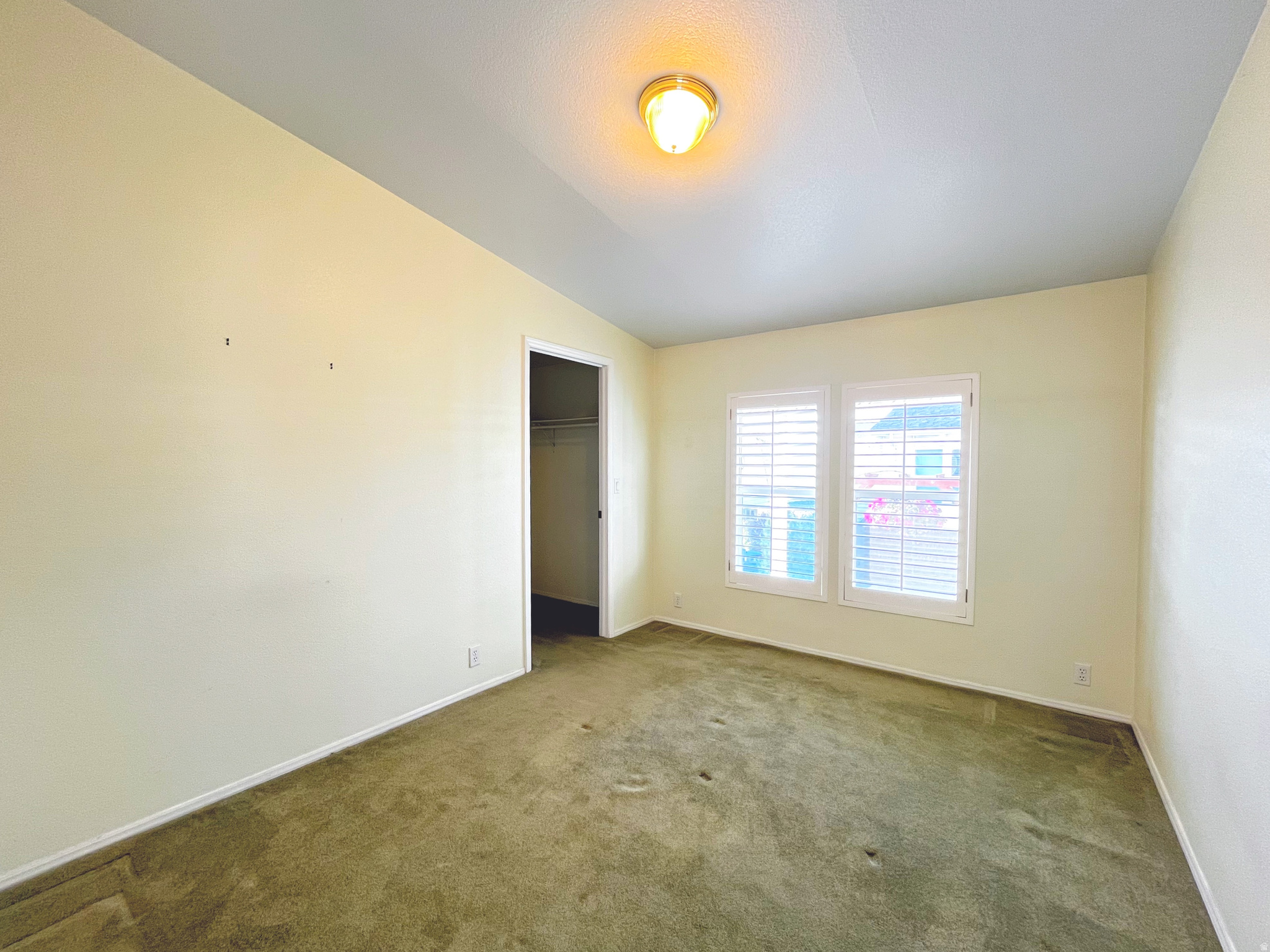 WINCHESTER ESTATES - Residential