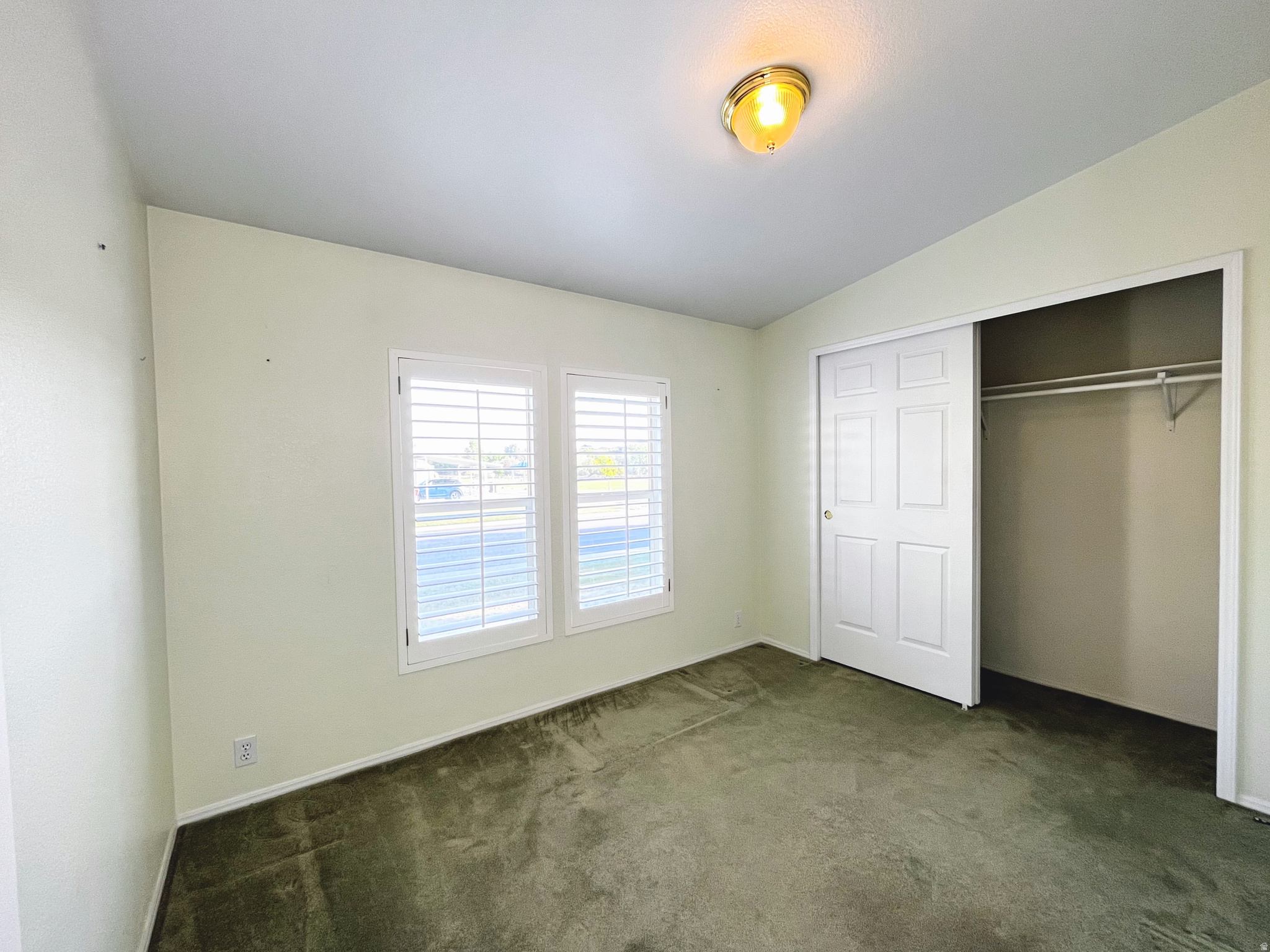 WINCHESTER ESTATES - Residential