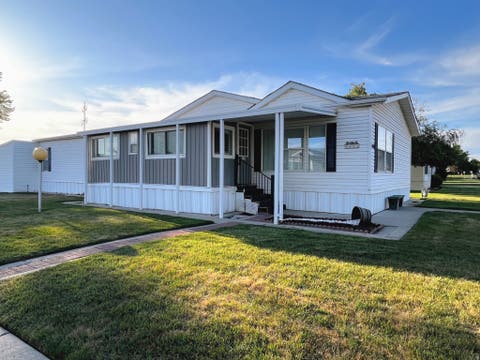 Mobile Home For Sale - 6458 S 1140<br/> Murray, UT 84123