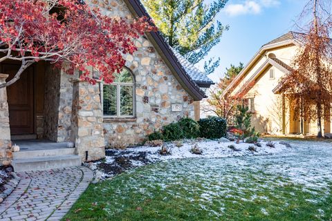 Tiny photo for 8362 S VIA RIVIERA WAY E, Cottonwood Heights, UT 84093 (MLS # 2125385)
