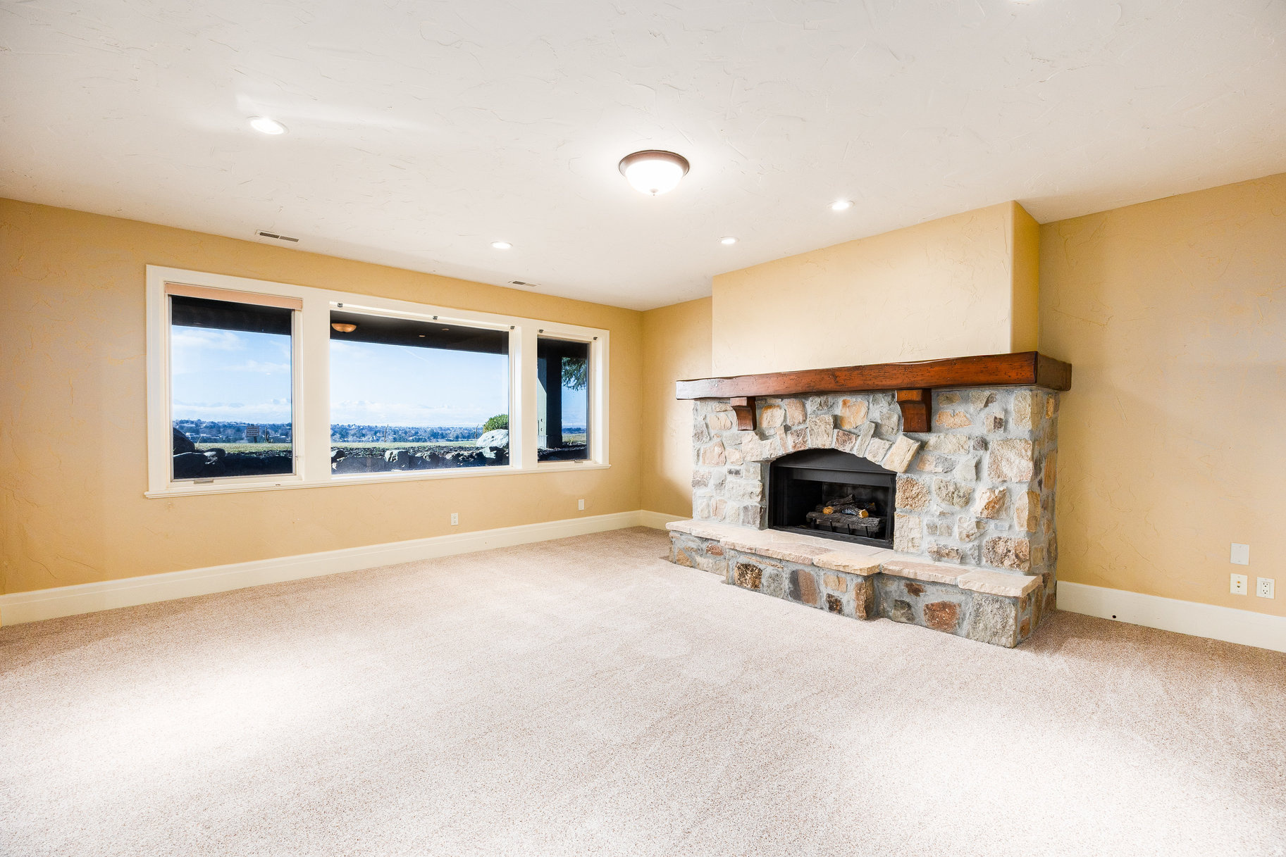 MONTE LUCA - Residential