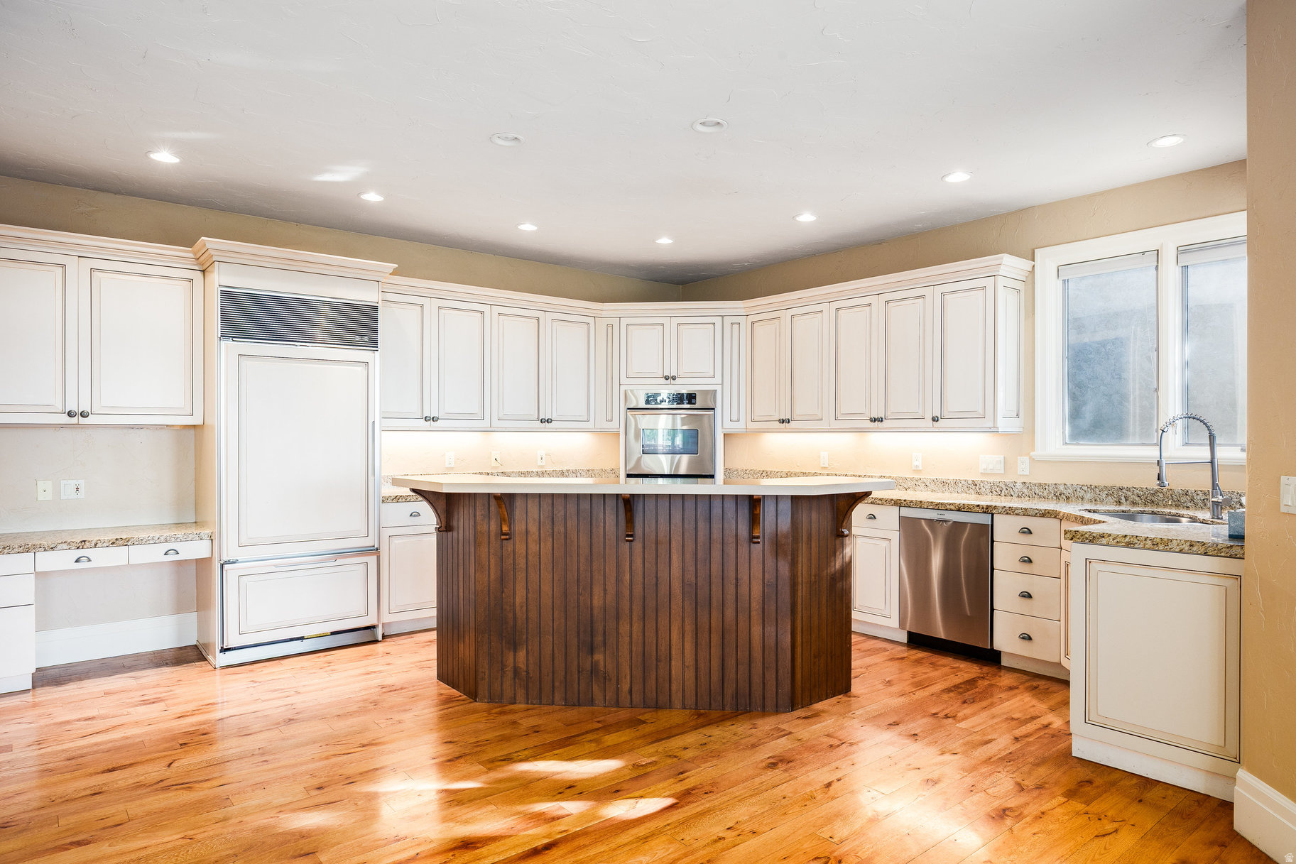 MONTE LUCA - Residential