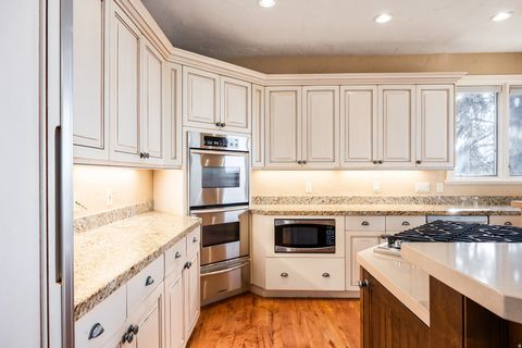 Tiny photo for 8362 S VIA RIVIERA WAY E, Cottonwood Heights, UT 84093 (MLS # 2125385)