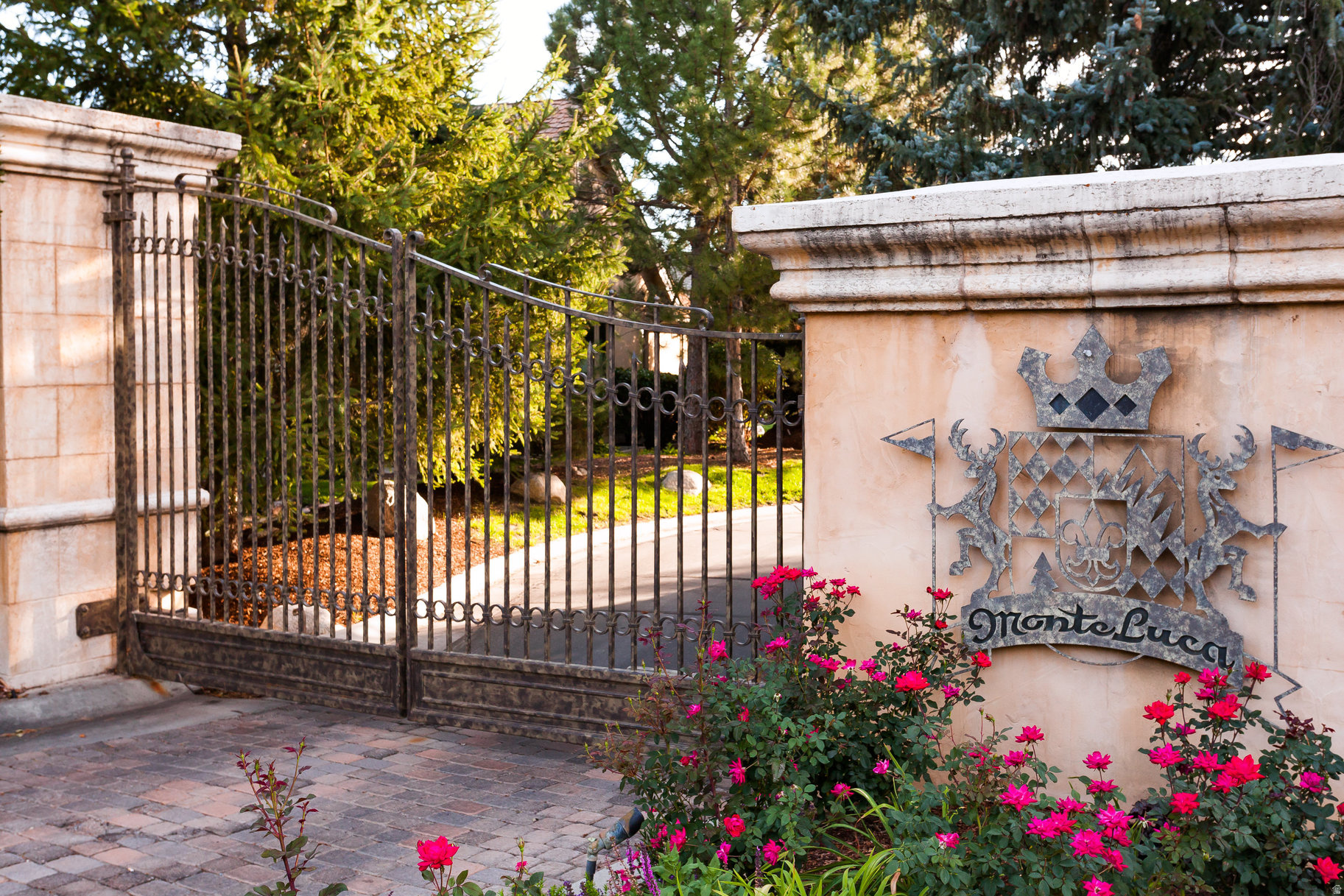 MONTE LUCA - Residential