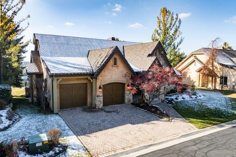 Tiny photo for 8362 S VIA RIVIERA WAY E, Cottonwood Heights, UT 84093 (MLS # 2125385)