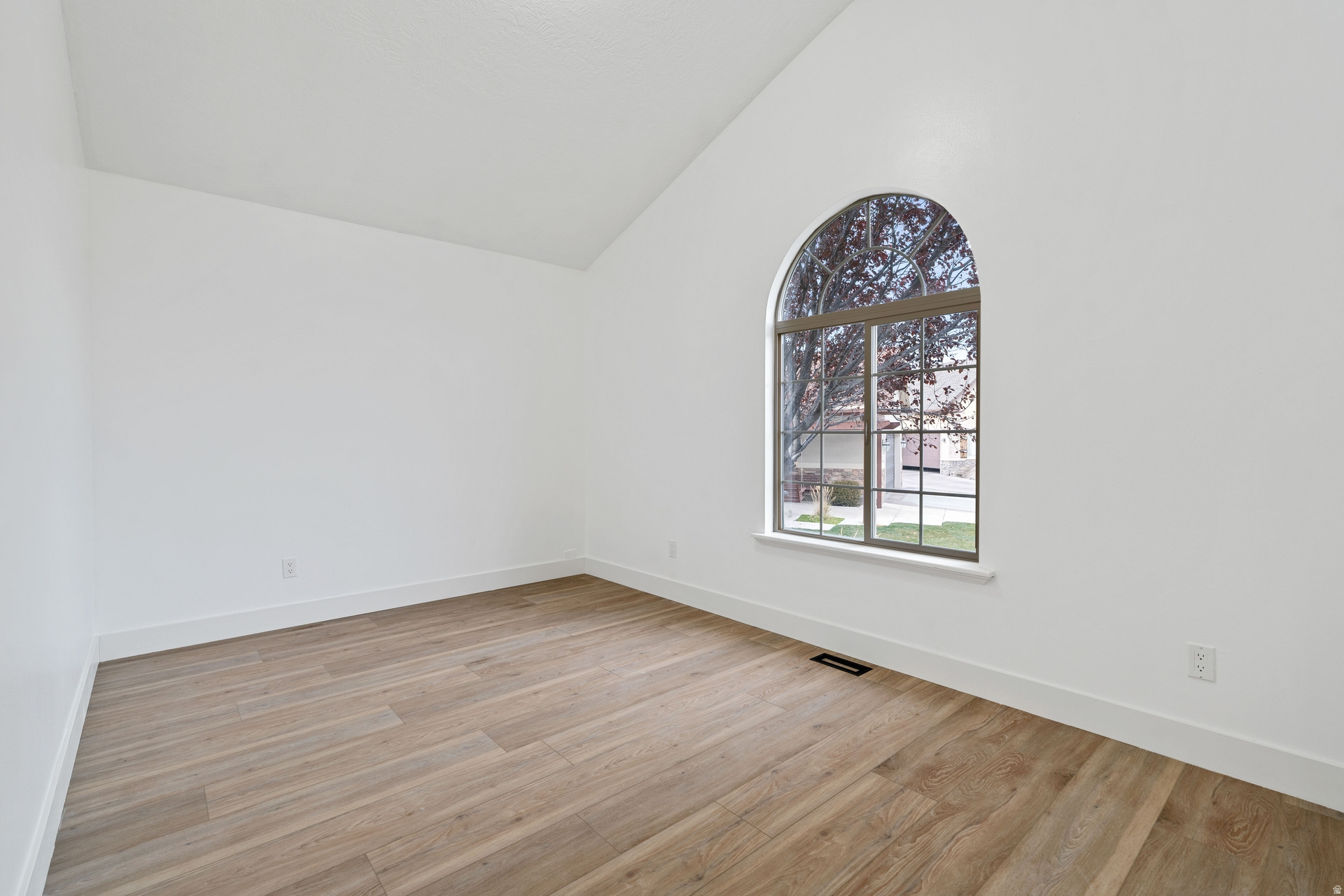 JACOBS - Residential