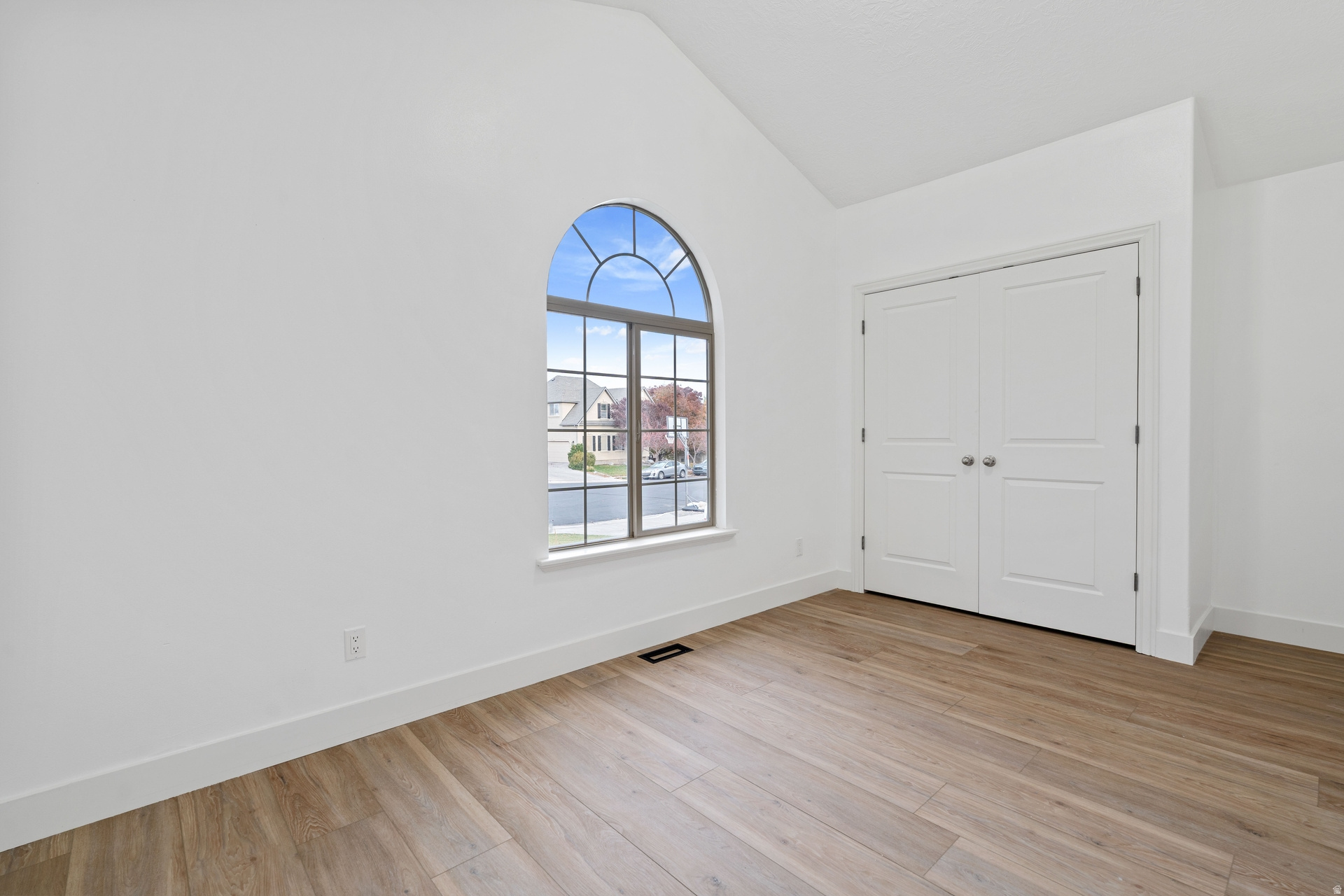 JACOBS - Residential