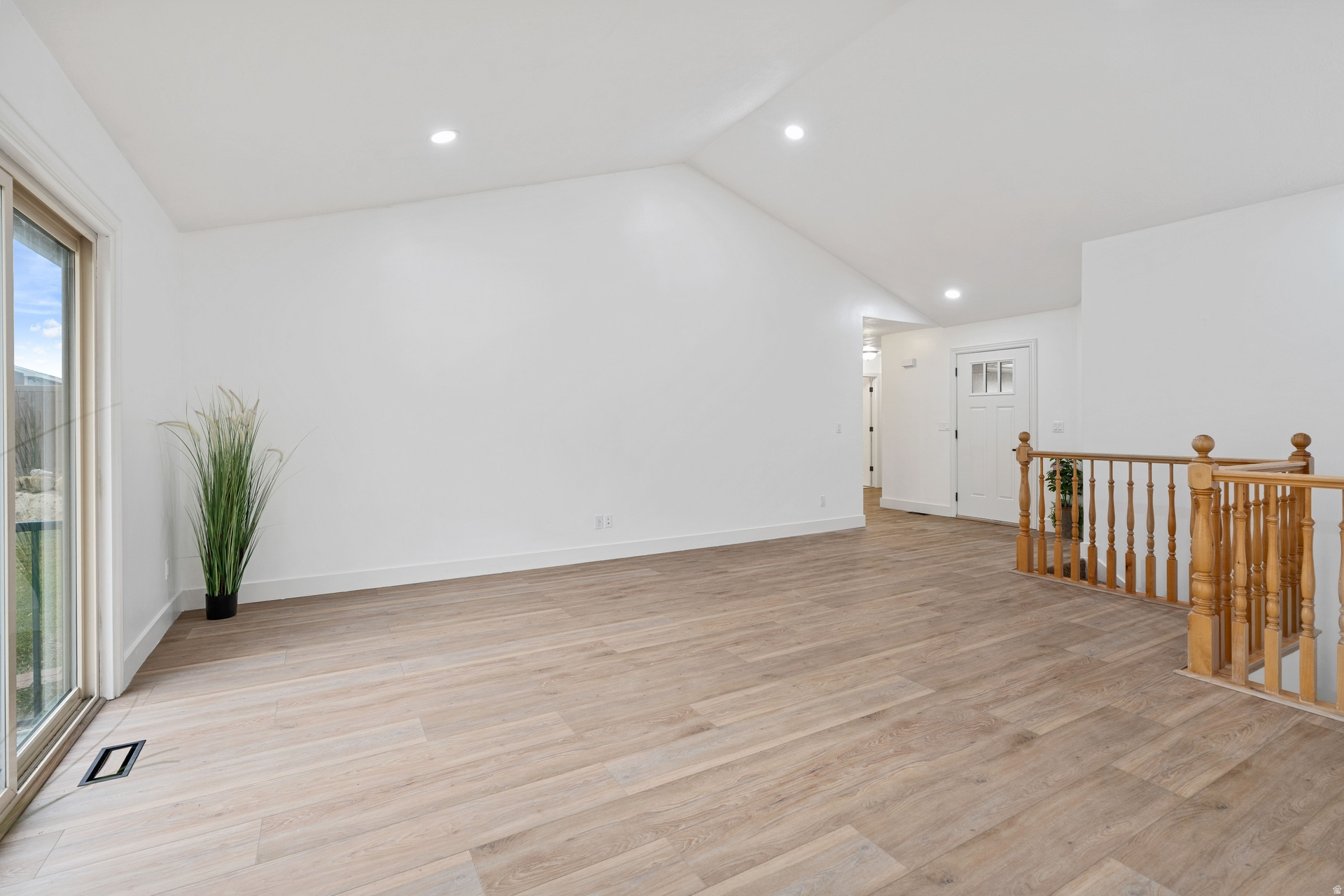 JACOBS - Residential