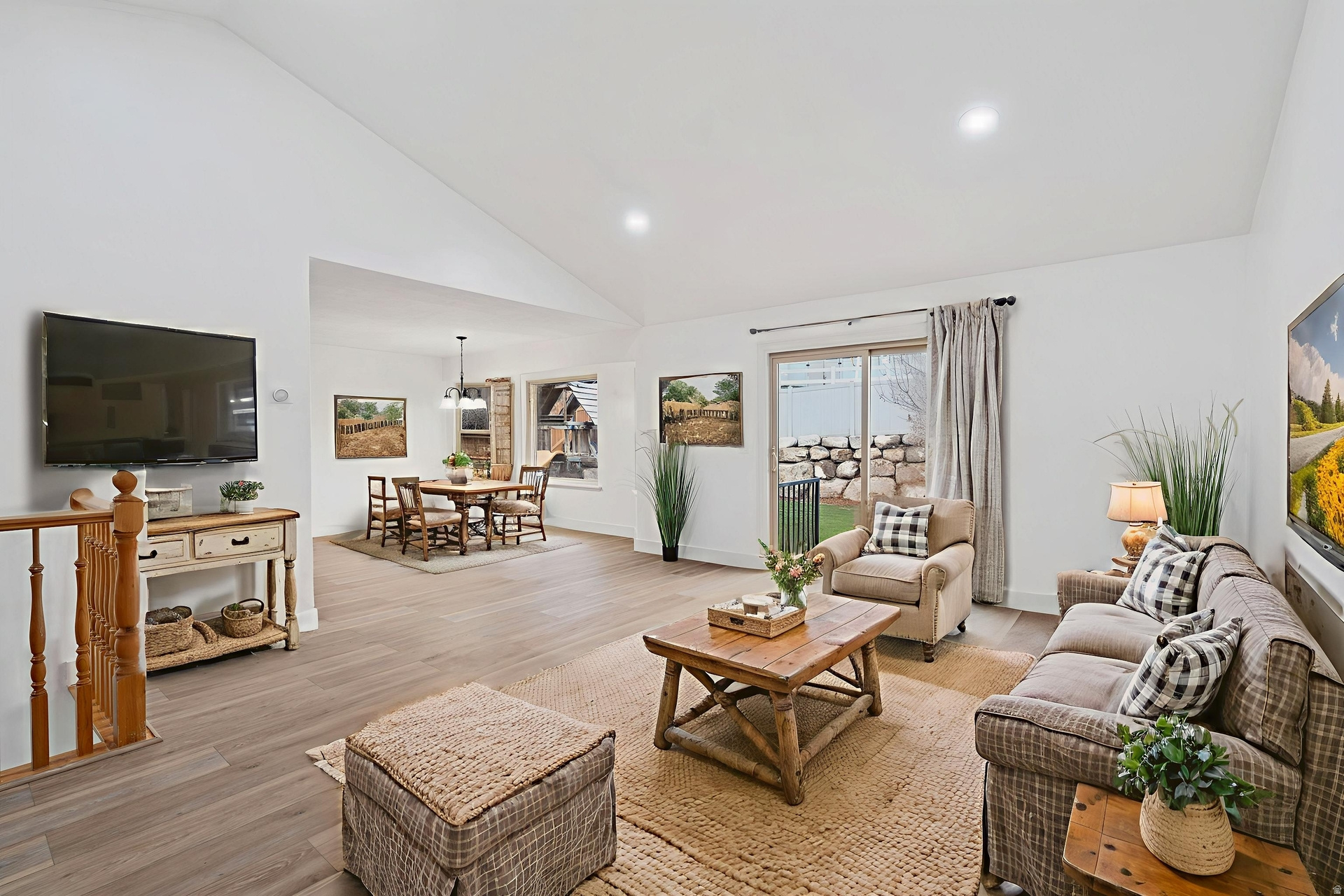 JACOBS - Residential