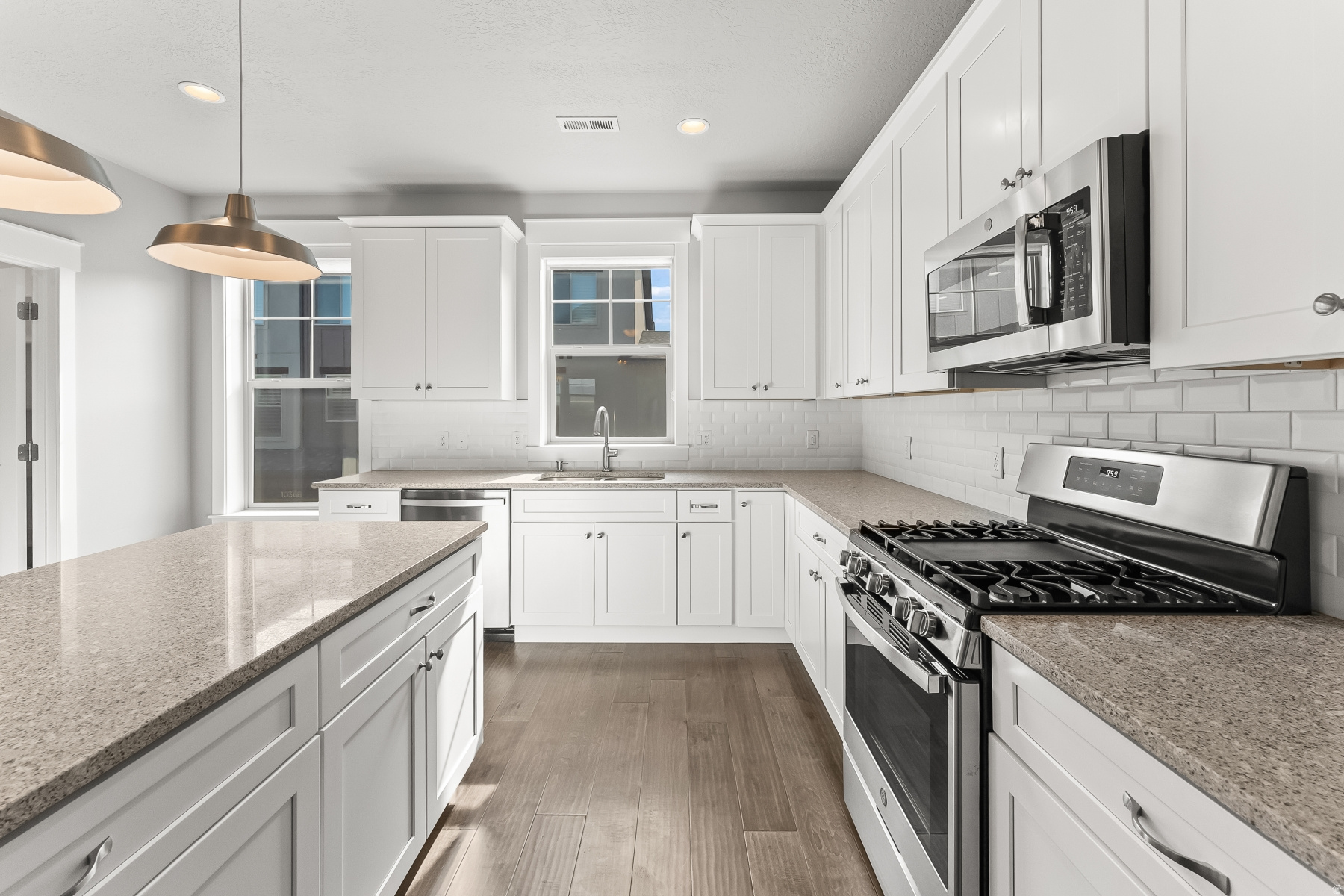 RED SAGE - Residential Lease