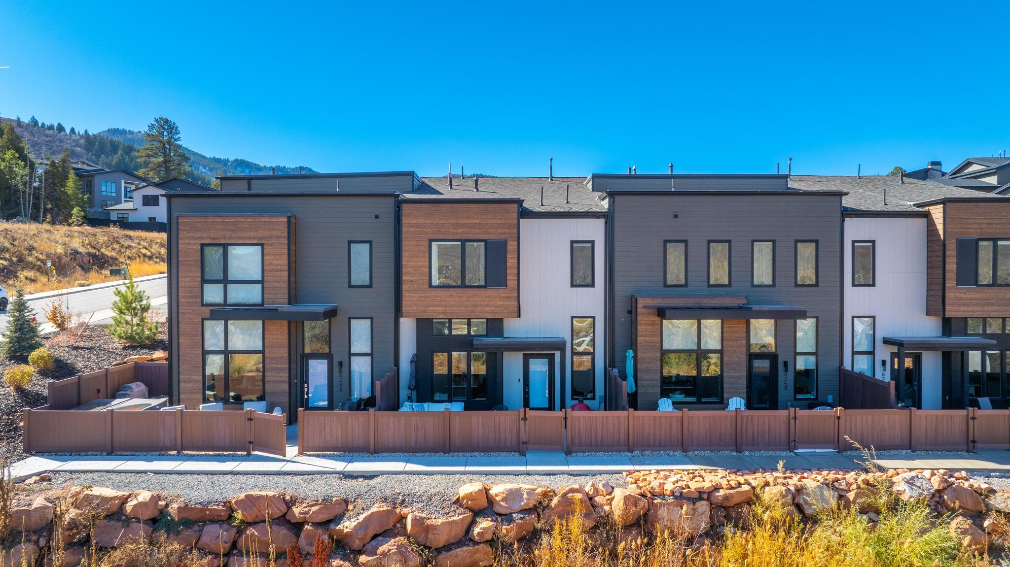 DISCOVERY RIDGE PHASE 2 SUBDIVISION - Residential