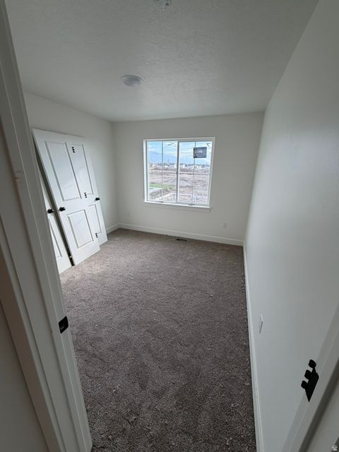 Tiny photo for 257 W 690 N, Smithfield, UT 84335 (MLS # 2124576)