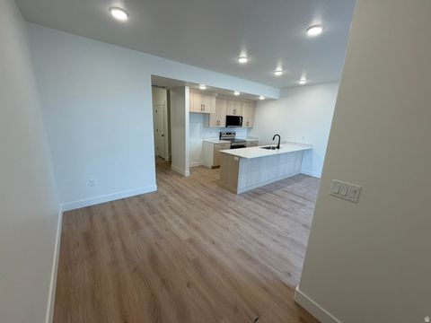 Tiny photo for 257 W 690 N, Smithfield, UT 84335 (MLS # 2124576)