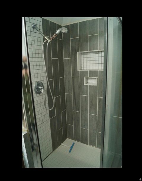 Tiny photo for 5197 S GRAVENSTEIN PARK W #204, Murray, UT 84107 (MLS # 2142472)