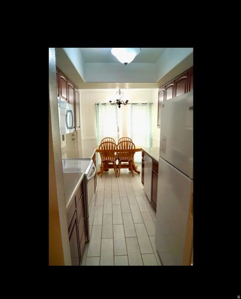 Tiny photo for 5197 S GRAVENSTEIN PARK W #204, Murray, UT 84107 (MLS # 2142472)