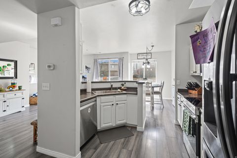 Tiny photo for 6633 W YELLOW POPPY DR, West Jordan, UT 84081 (MLS # 2143903)