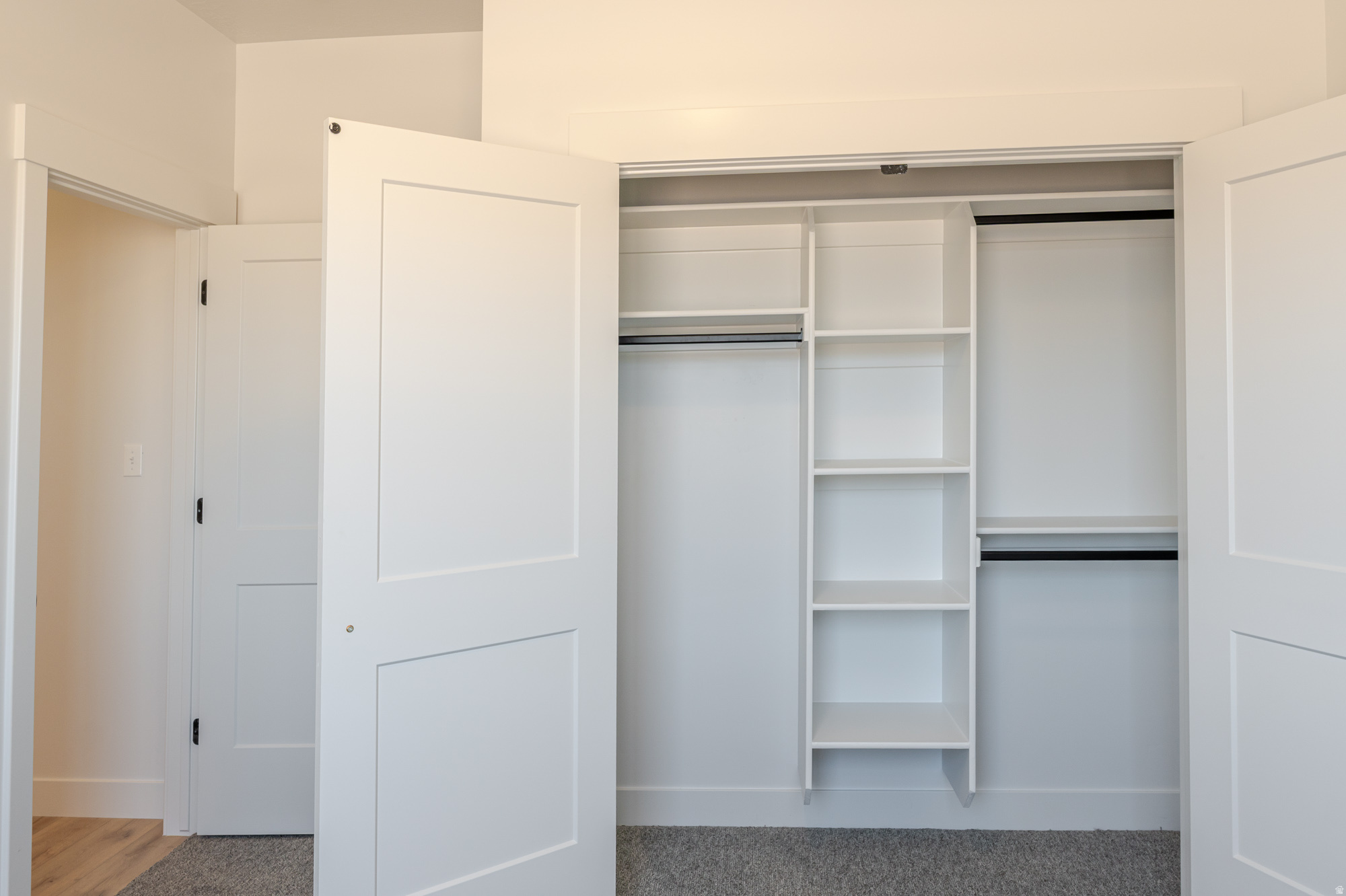 EKKO VIEW ESTATES - Residential Income