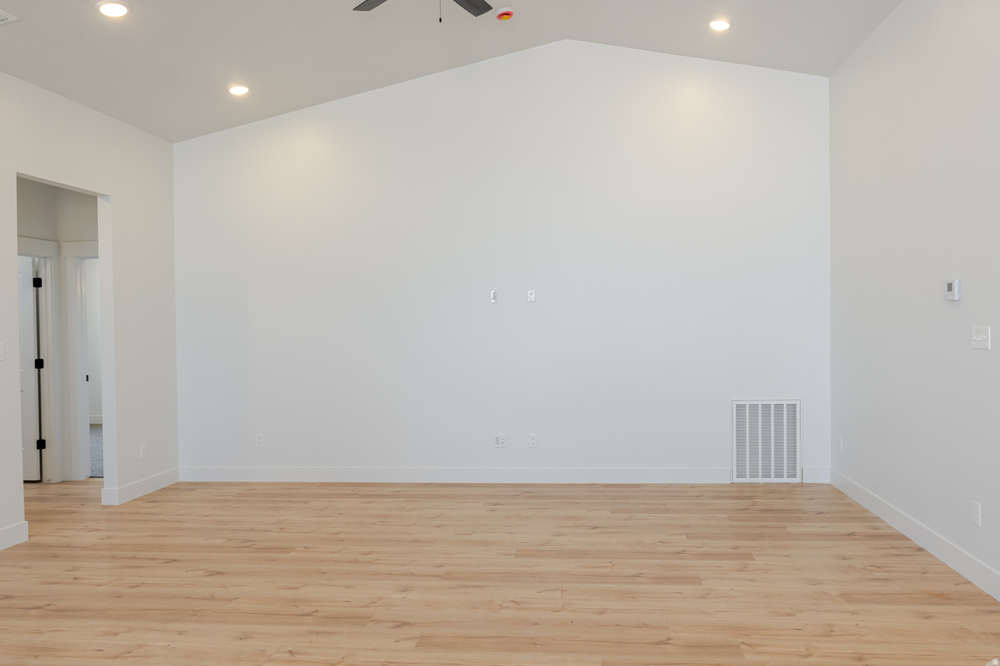 EKKO VIEW ESTATES - Residential Income