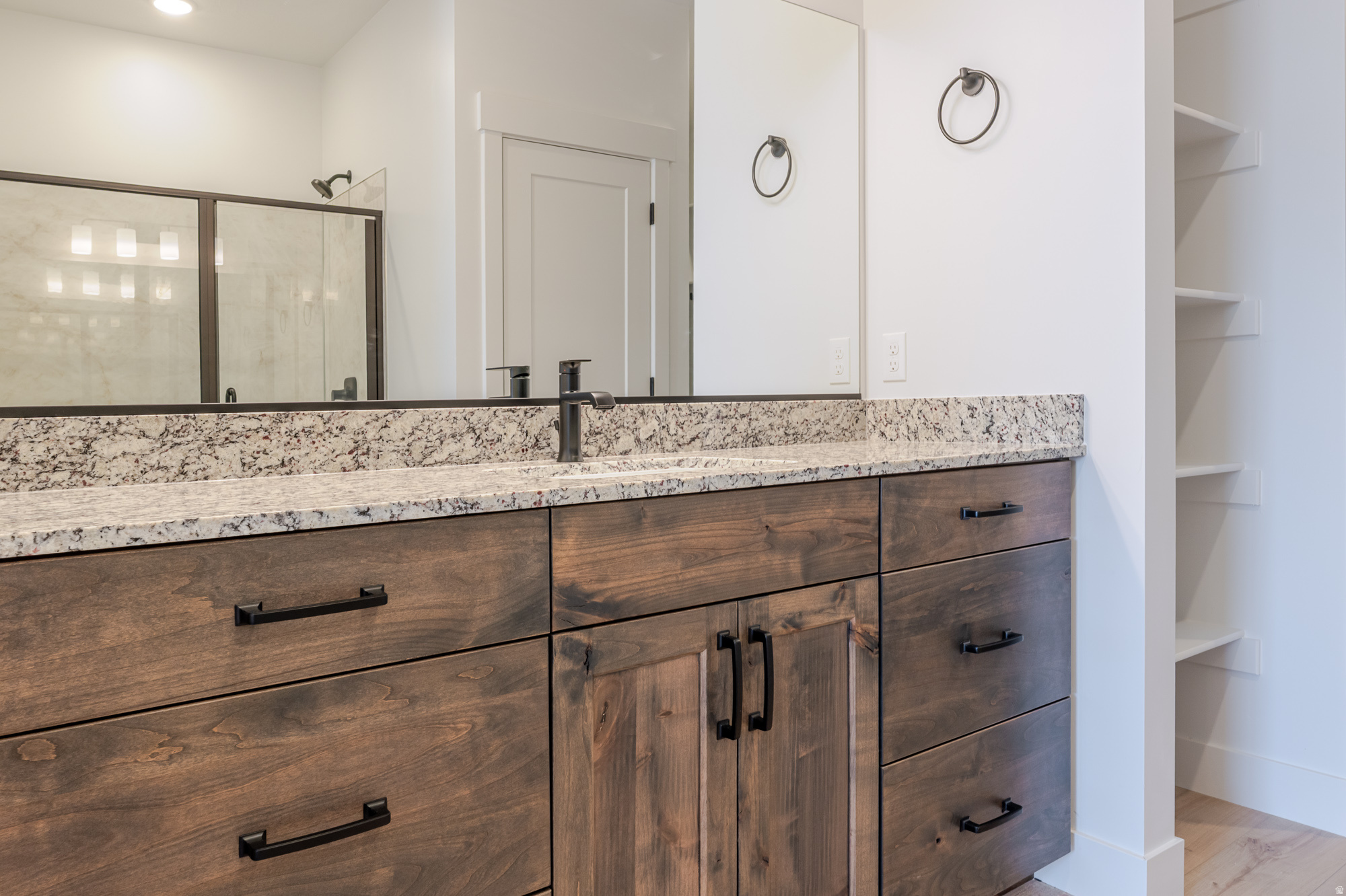 EKKO VIEW ESTATES - Residential Income