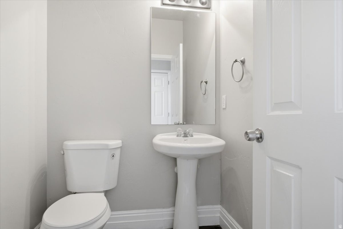 DAYBREAK - Residential