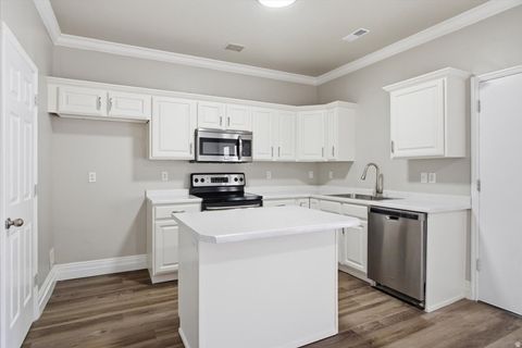 Tiny photo for 4496 W 11800 S, South Jordan, UT 84095 (MLS # 2151650)