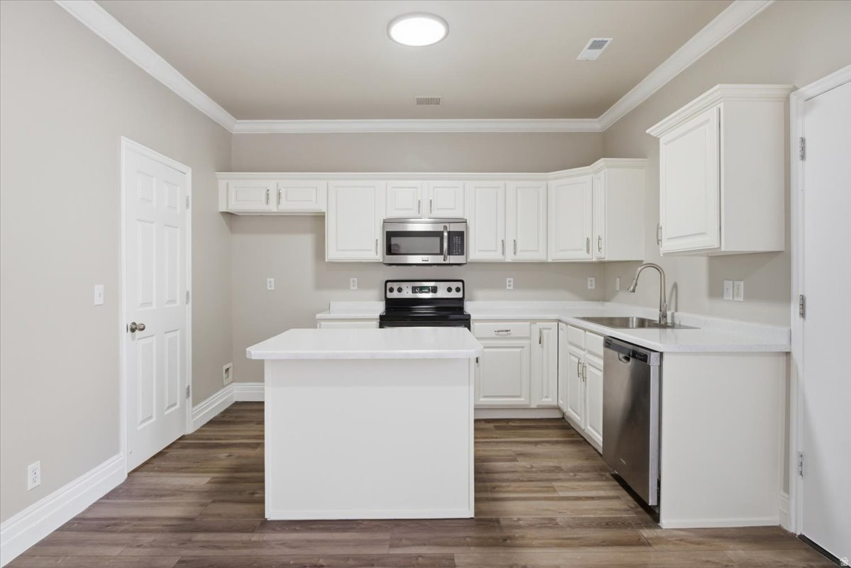 DAYBREAK - Residential