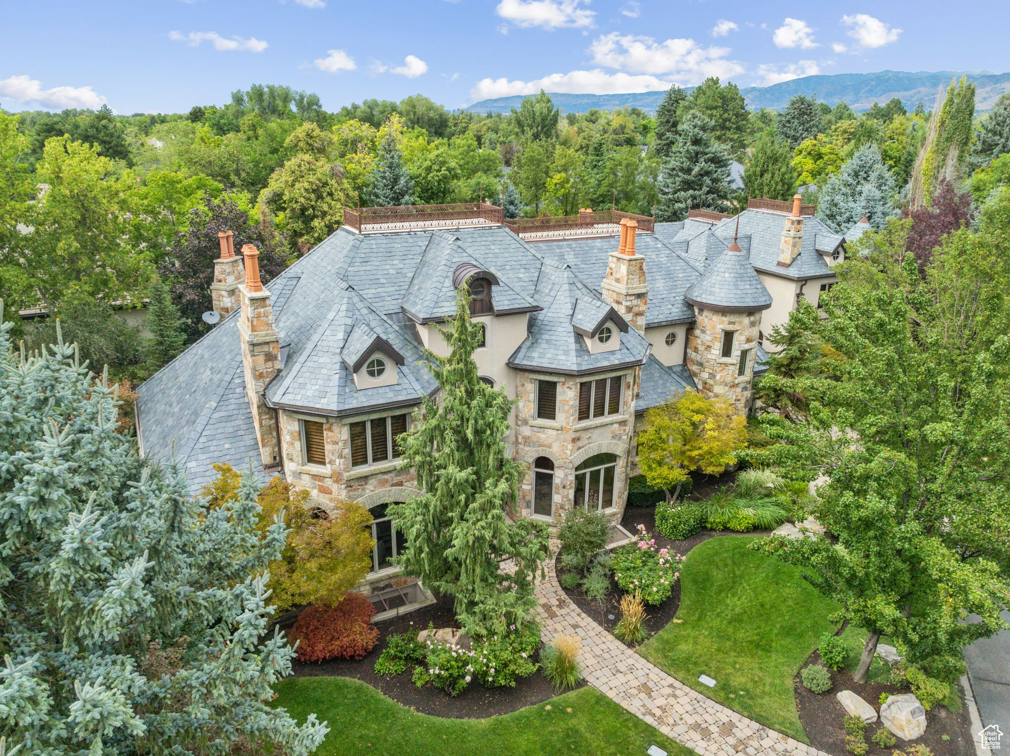 Holladay, Utah 84121, United States, 8 Bedrooms Bedrooms, ,10 BathroomsBathrooms,Residential,Pending,43065