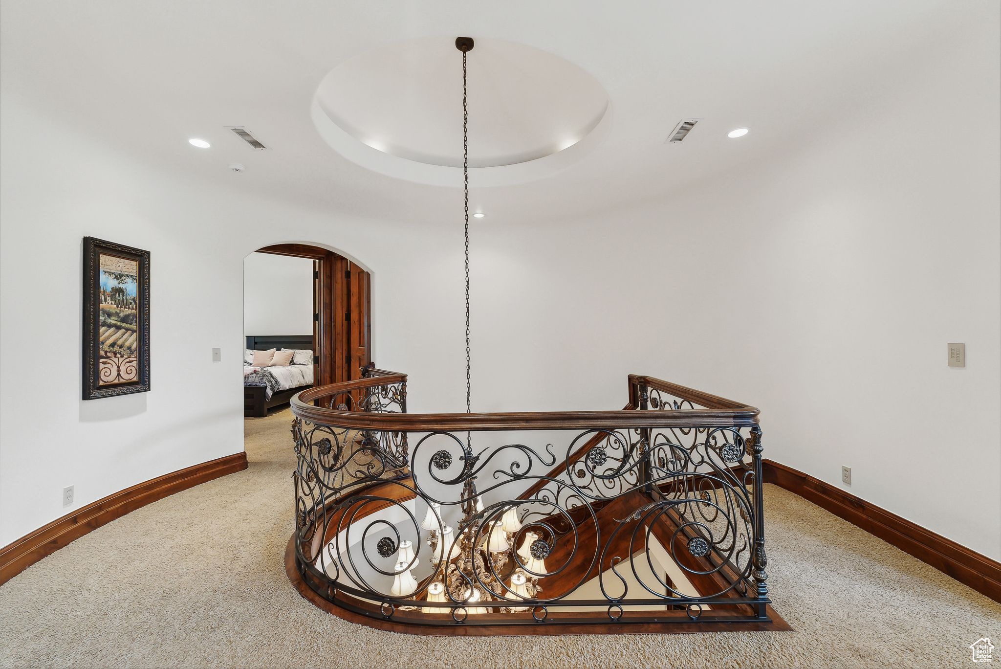 Holladay, Utah 84121, United States, 8 Bedrooms Bedrooms, ,10 BathroomsBathrooms,Residential,Pending,43065