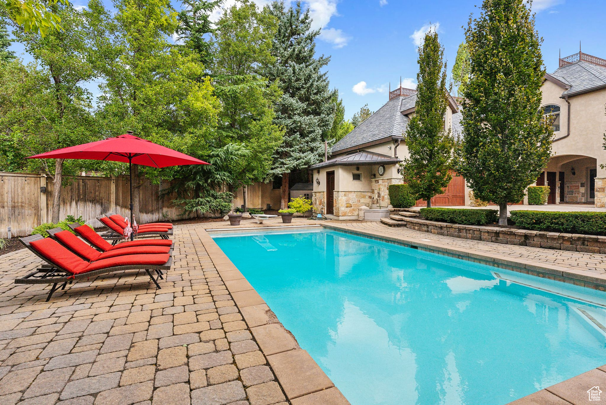 Holladay, Utah 84121, United States, 8 Bedrooms Bedrooms, ,10 BathroomsBathrooms,Residential,Pending,43065